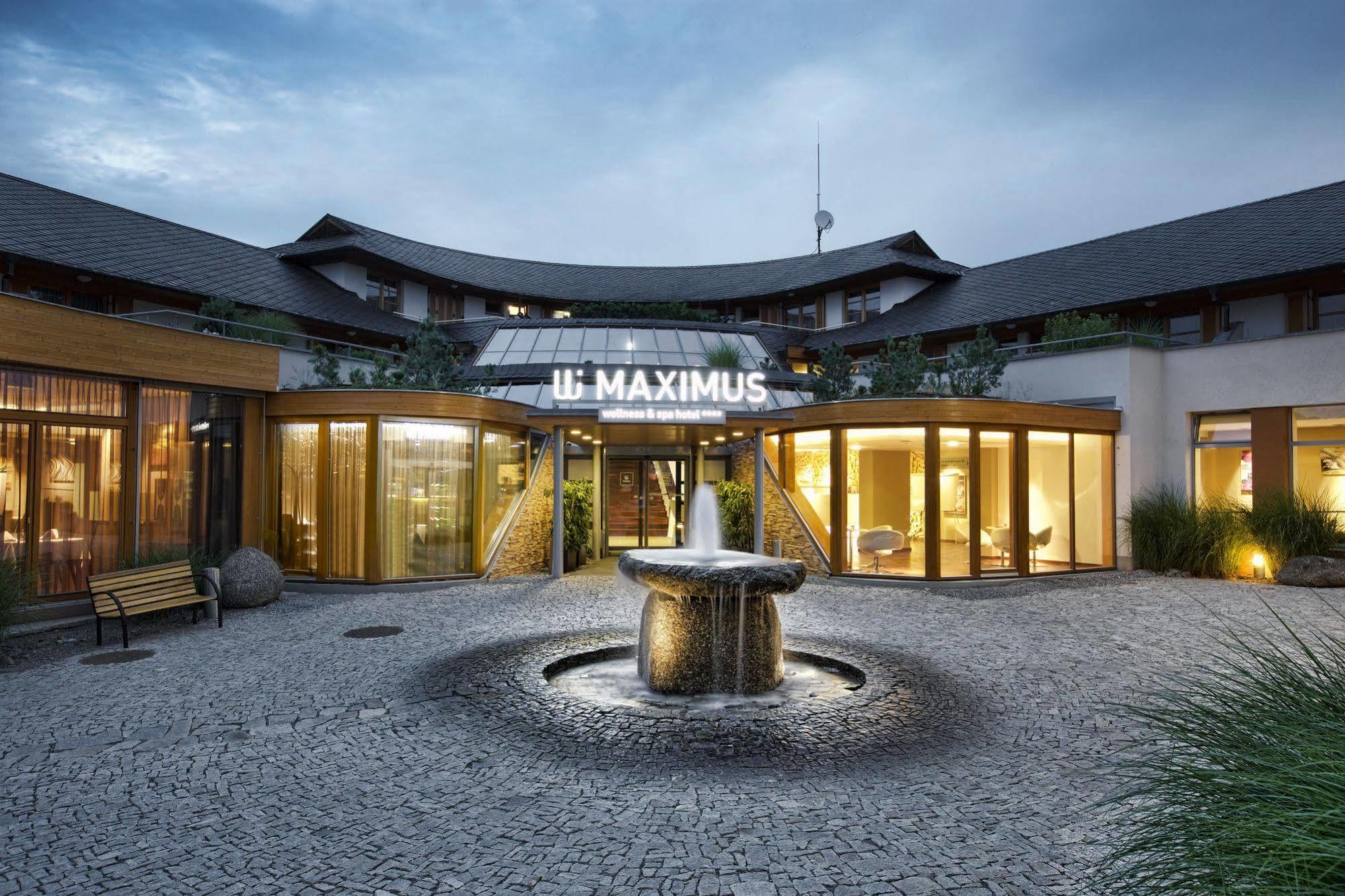 Maximus Resort Brno Exterior photo